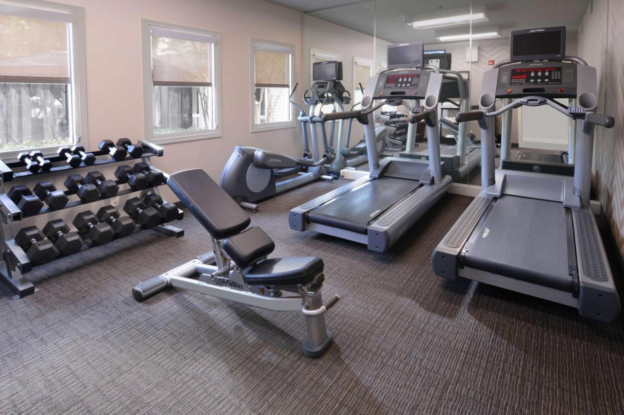 Sonesta Es Suites Dallas Central Expressway מראה חיצוני תמונה